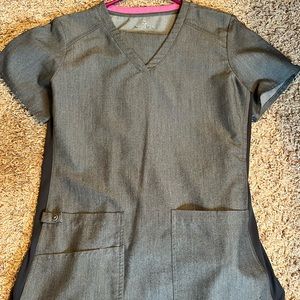 Slat (gray) MedCouture scrubs. XS scrub top and bottom set.